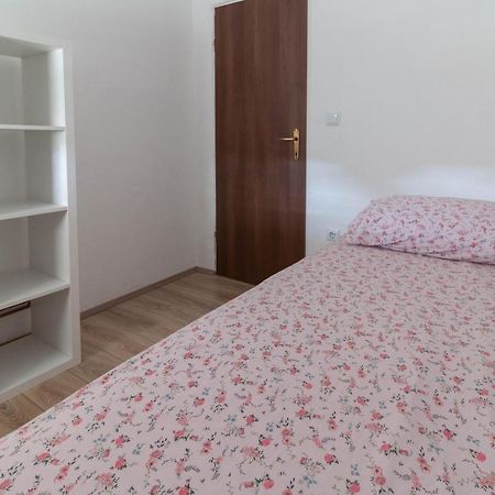 Modern Apartment Sara-Near The Beach Privlaka  Esterno foto