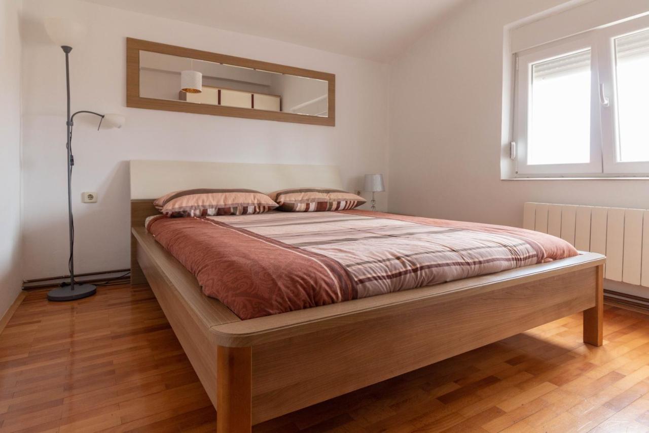 Modern Apartment Sara-Near The Beach Privlaka  Esterno foto