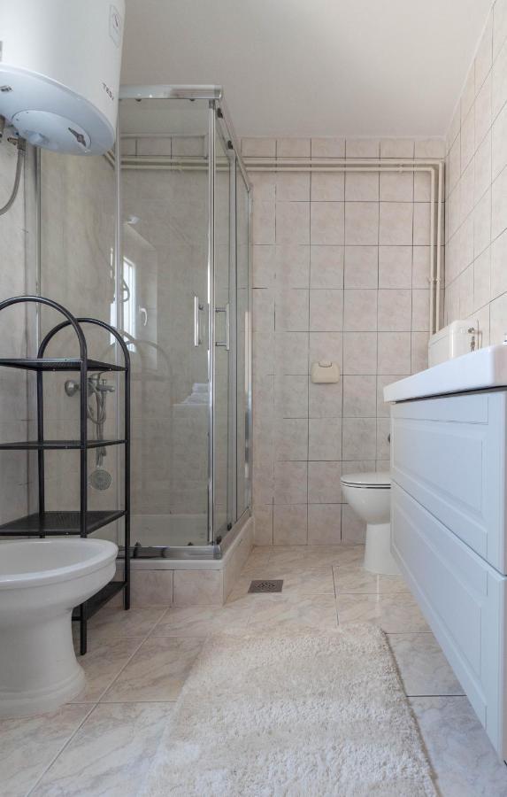 Modern Apartment Sara-Near The Beach Privlaka  Esterno foto
